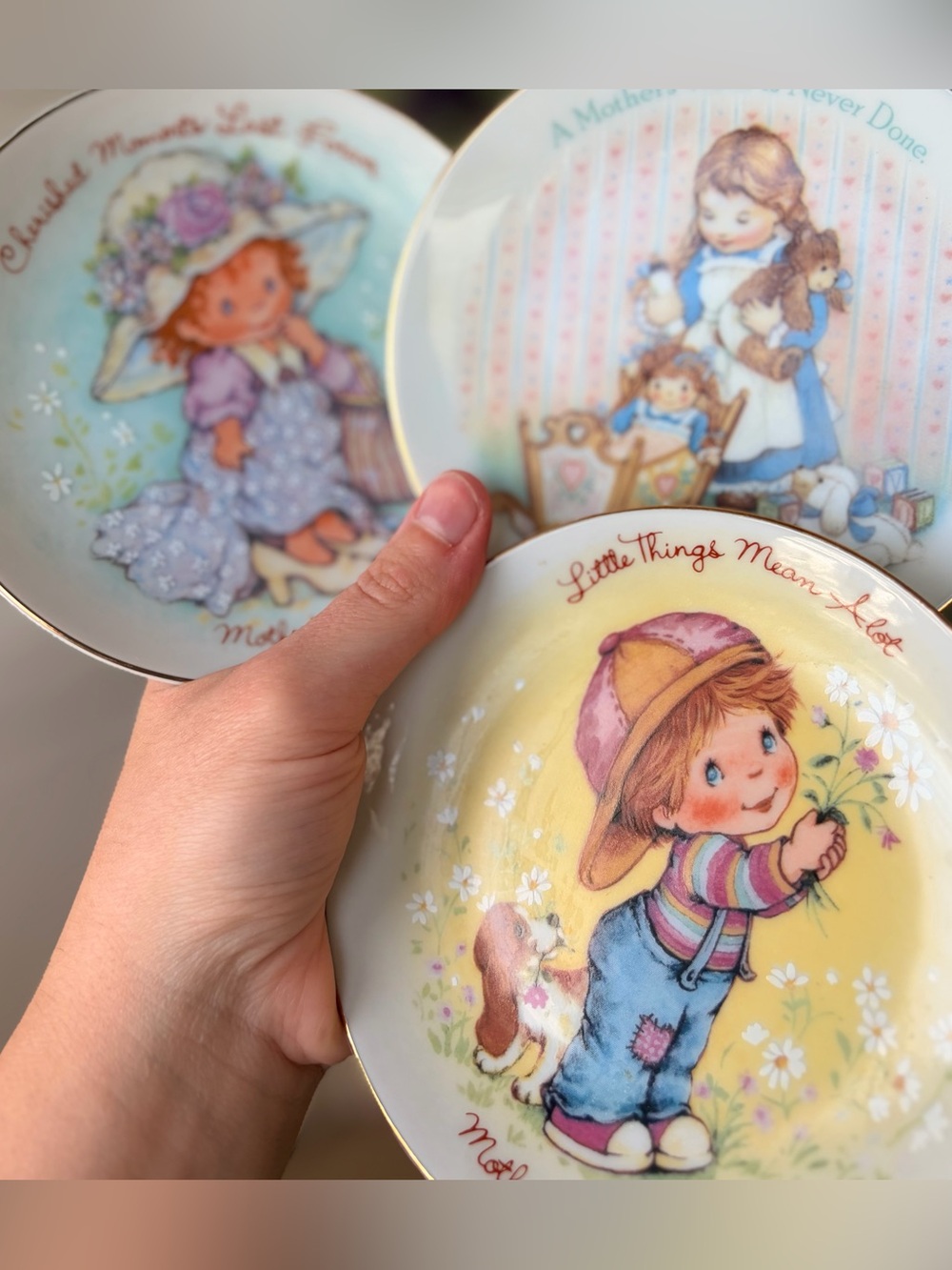 Vintage Mother’s Day Decorative Pastel Floral Plate Set of 3 - Picture 2 of 5